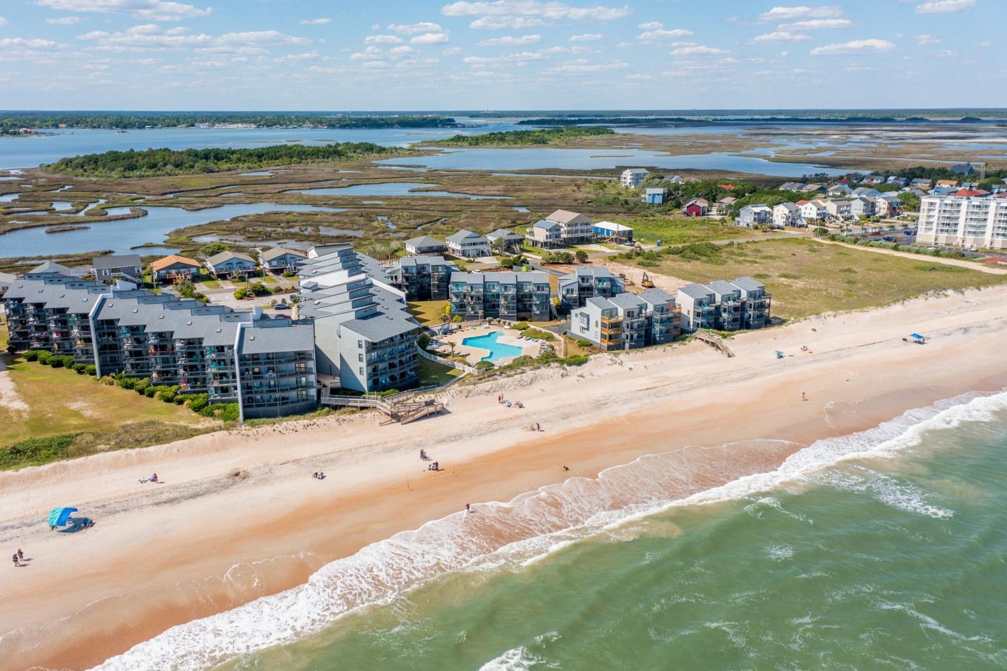 Shipwatch Villas نورث توبسالي بيتش الغرفة الصورة