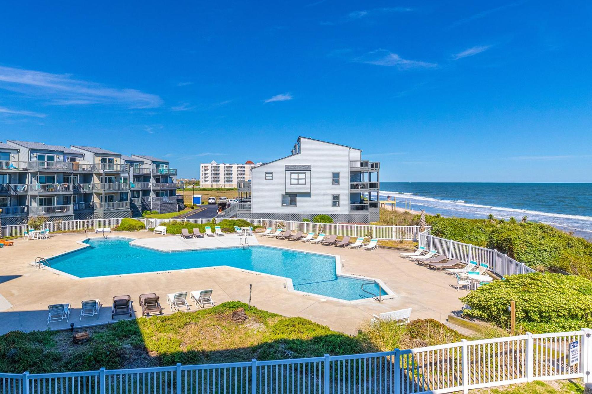 Shipwatch Villas نورث توبسالي بيتش الغرفة الصورة